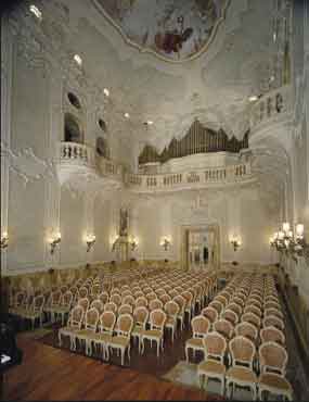 Siena, Accademia Musicale Chigiana: il salone dei concerti