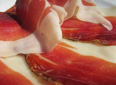 prosciutti, salami e salcicce di Cinta Senese