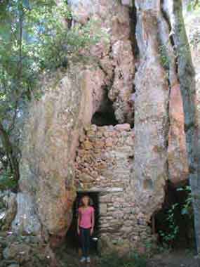 Montagnola Senese, Eremo di Motrano