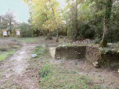 Murlo, Poggio Civitate, scavi archeologici, ruderi