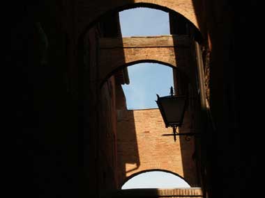 Siena, trekking urbano, percorsi di visita