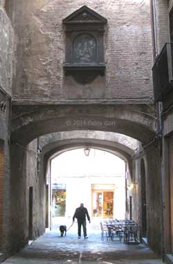 Siena, tabernacolo